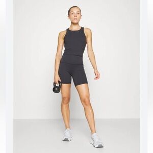 Lululemon Wunder Train Racerback Tank Top